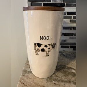 Brand New Rae Dunn Farmline MOO 🐮 Cellar
